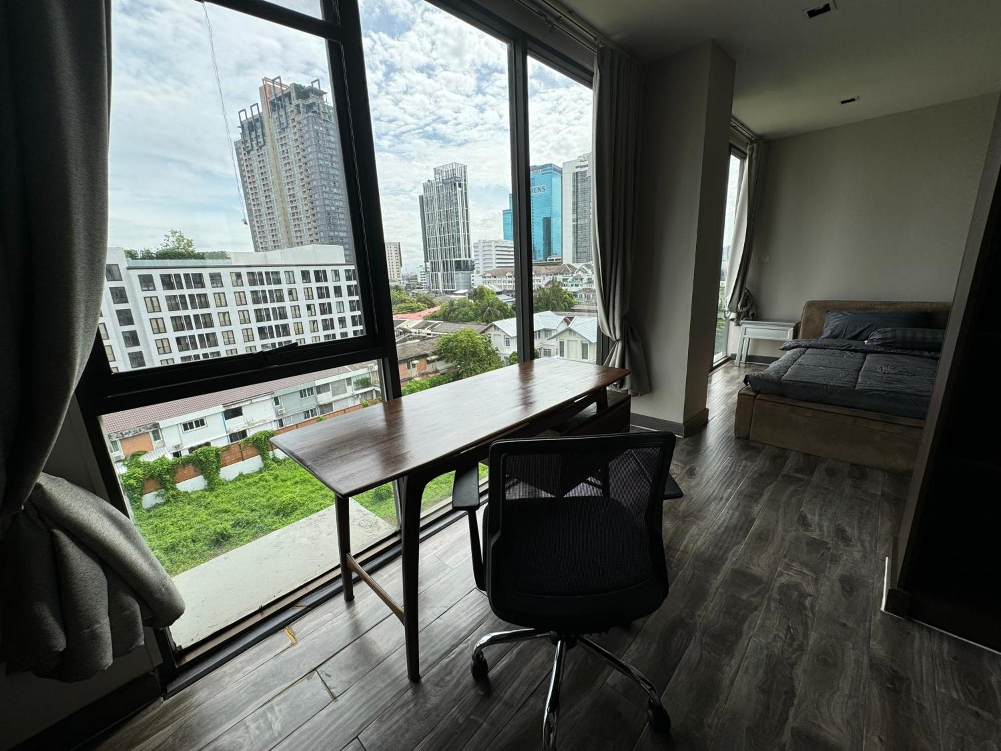W8 Condo, Top Floor Luxe 3 Bedroom Penthouse, Hip Central Bangkok Area, 5 Mins From Thonglo Bts Station Apartment Bangkok